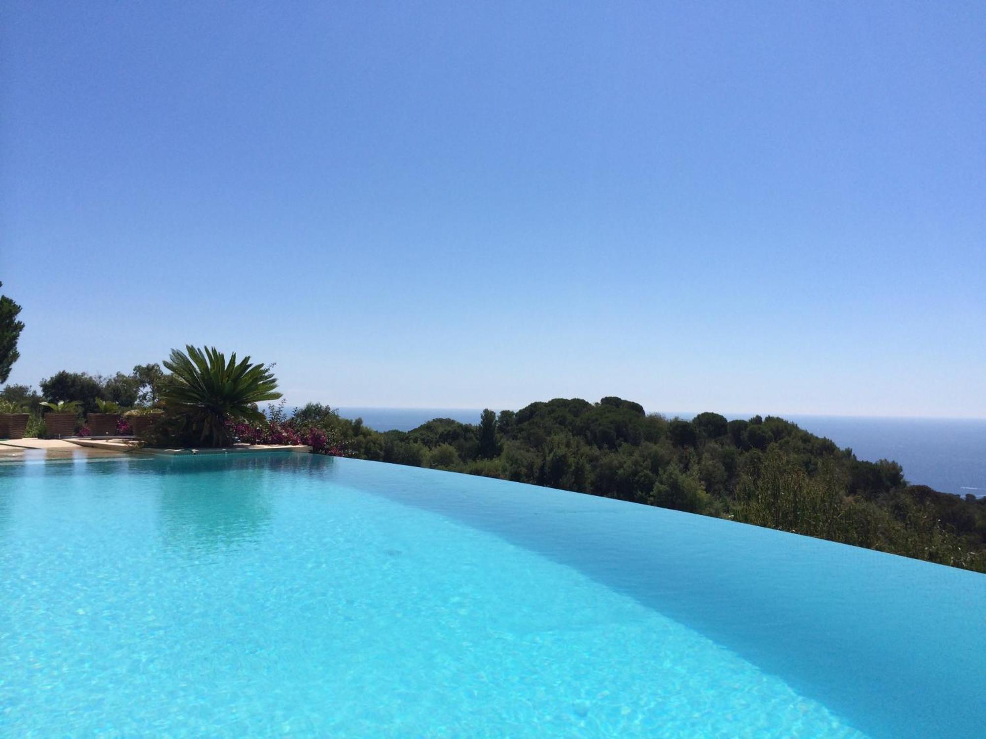 Le Clos Des Iles Vallauris Exterior foto